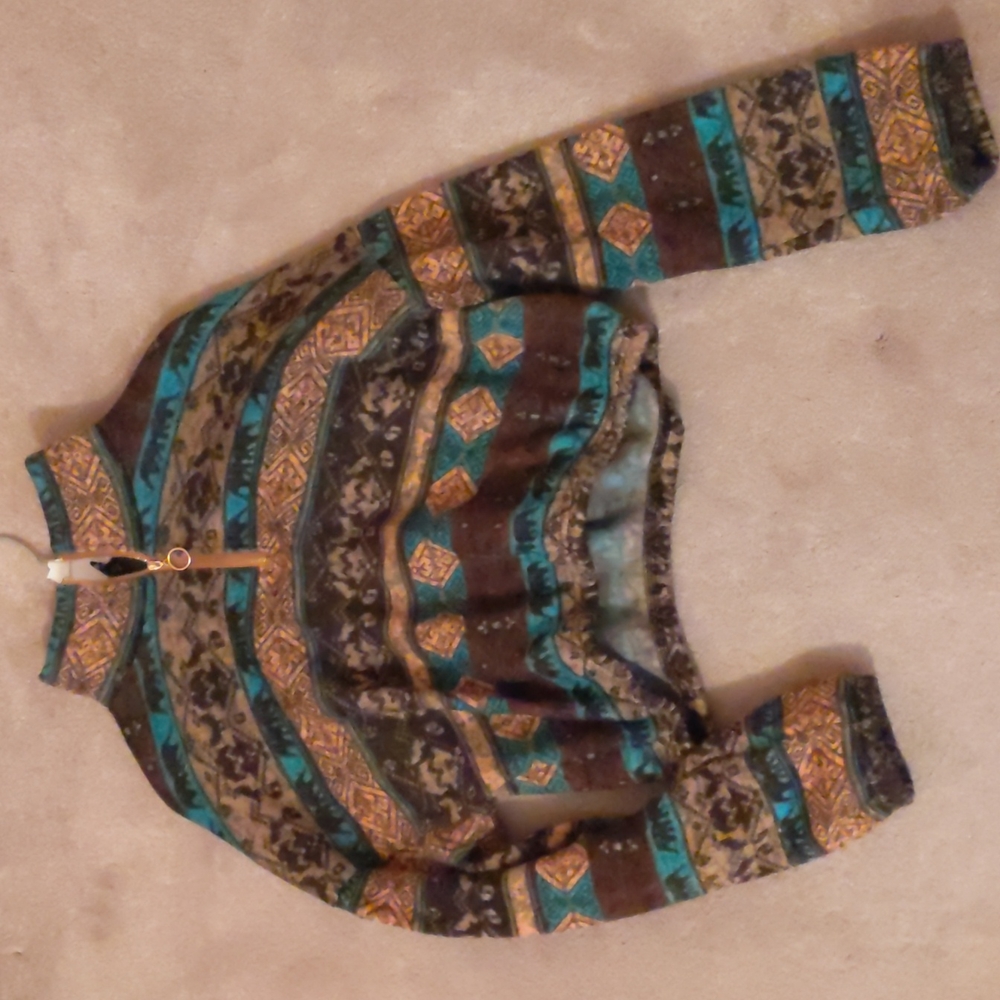 Crop high neck pullover